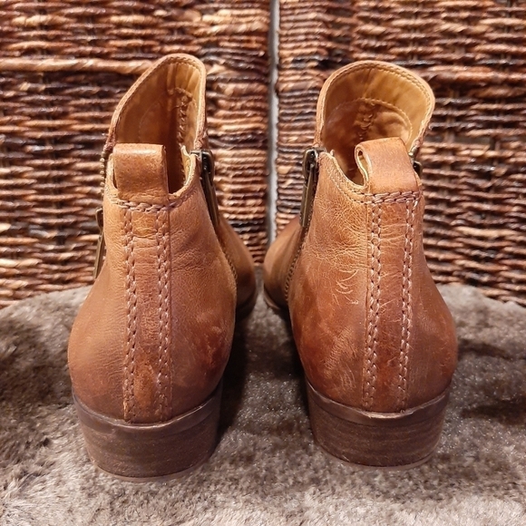 Lucky Brand Basel Leather Ankle Booties Toffee Brown Women's 6M Zippers Boots - Picture 6 of 12